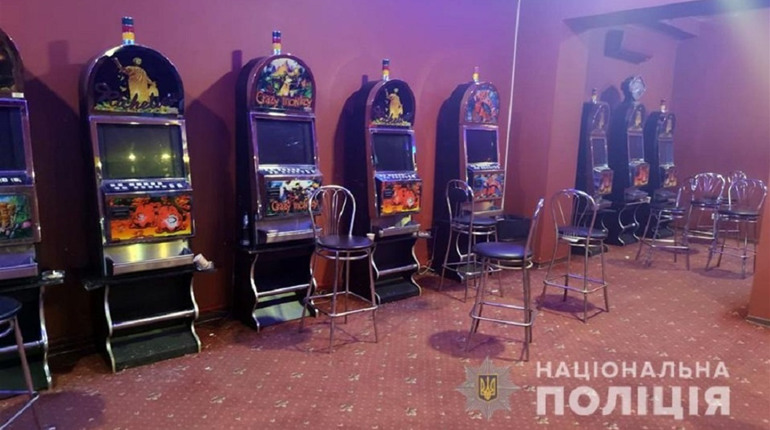 В мелитопольский подпольный игровой зал нагрянула полиция