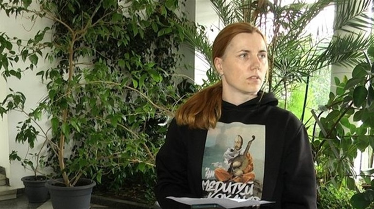 Переселенці з Мелітополя відмовили в допомозі, Ірина Шевченко зіткнулася з хамством у РАЦСі