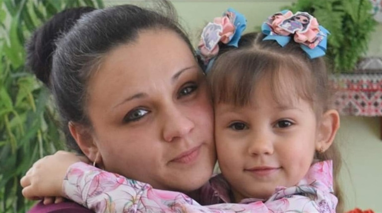 Спали в підвалі разом із тваринами: історія херсонської родини, яка пережила окупацію