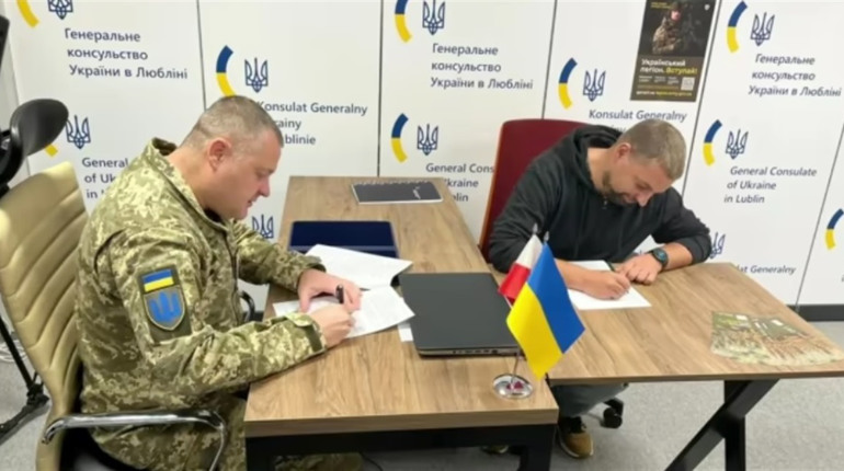 У Польщі формується Український легіон: уже подано 600 заявок