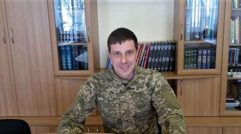 Педагог із Гадяцької громади увійшов у п’ятірку кращих освітян-вчителів предмету "Захист України"
