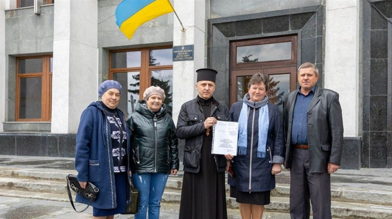 На Кременеччині парафія разом зі священиком залишила московський патріархат