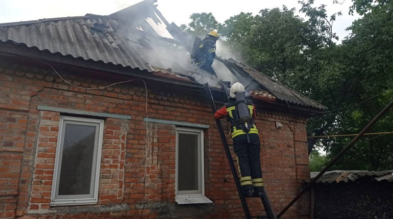 ДСНС ліквідували пожежу в Знам’янці Другій