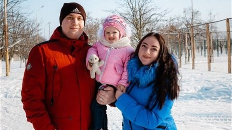 "Срібні"  переможці фотоконкурсу «Родина у світлинах» отримали призовий сертифікат від  "BOSSA NOVA"