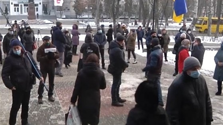 Виявляється, батарейки можна купити: як триває локдаун в Херсоні 