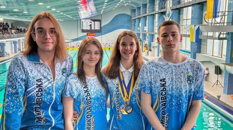 Зимовий чемпіонат України з плавання серед юнаків та юніорів у Броварах: успіхи південноукраїнців