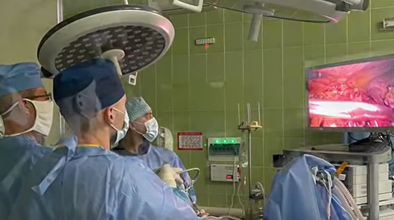 Хірургічне відділення Нетішинської медсанчастини отримало сучасний відеолапароскопічний комплекс