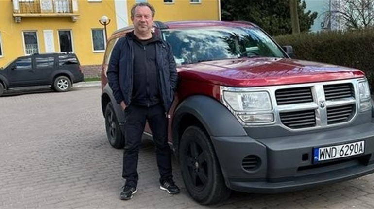 Понад 10 автівок на потреби ЗСУ придбав шосткинський підприємець Віктор Ляшенко