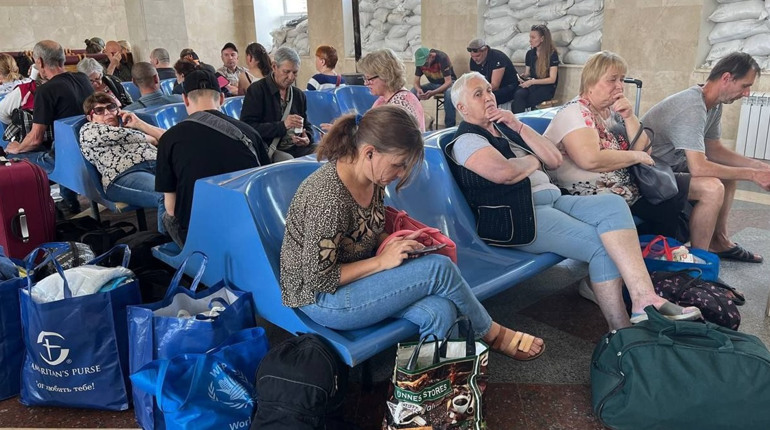 Росія підірвала дамбу на Каховській ГЕС: хронологія теракту та його наслідки для України