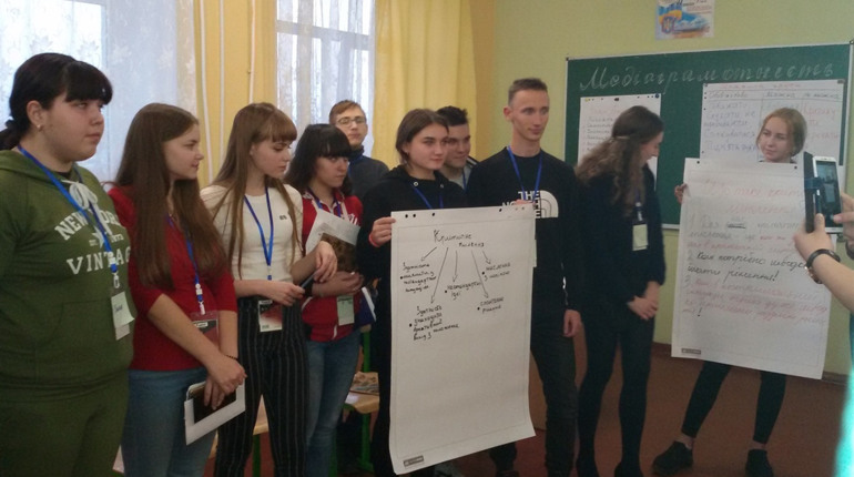 Попаснянські школярі навчаються медіаграмотності