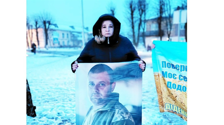 Між надією і тишею: історія Альони Діденко, яка шукає чоловіка, зниклого безвісти