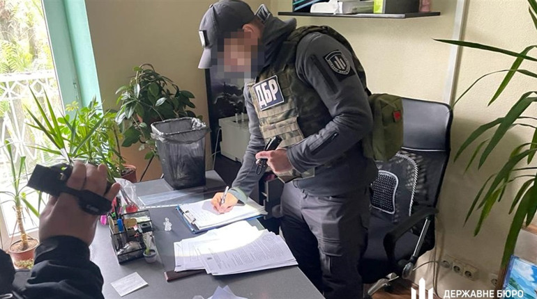 Судитимуть двох жінок, які допомагали окупантам створити на Херсонщині «податкову систему»