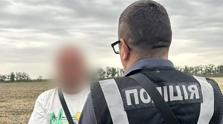 На Вознесенщині затримано чоловіка за вимагання та погрози вбивством