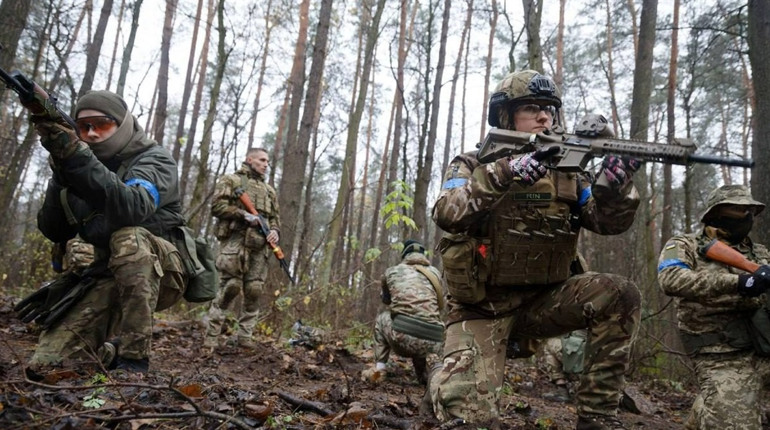 ЗСУ стримують на лівому березі Херсонщини 44 тисячі загарбників