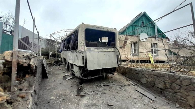 На Херсонщині терористи обстрілюють медзаклади, житлові будинки та магазини, — поліція