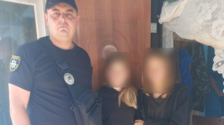 На Глухівщині поліцейські відшукали двох 12-річних подруг