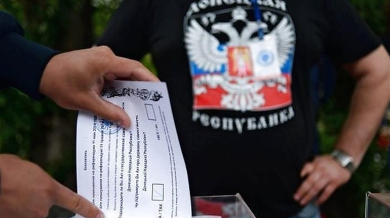 Жінка з Донецька розповіла про життя після референдуму 2014 року