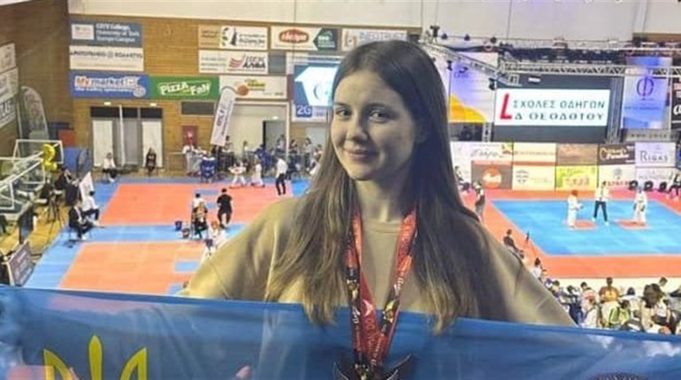 Виборола “срібло” з таеквон-до. Спортсменка з Нової Каховки стала призеркою чемпіонату Європи
