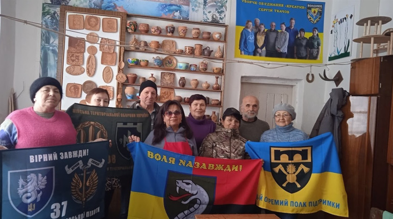 ТО “Креатив” знову передали зібрані кошти волонтерам з ГО “Волелюбні Серця”