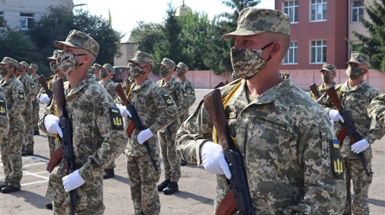 Впродовж одного призову на строкову військову службу із Червонограда відправляють 45 чоловіків