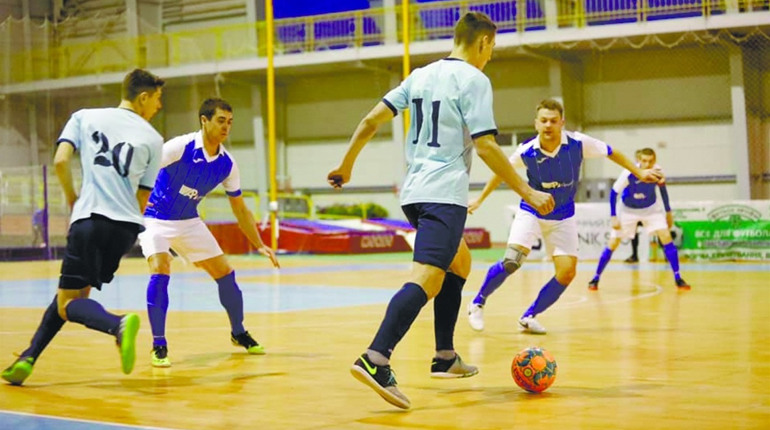 Продовжується зимовий чемпіонат Сумщини з футзалу