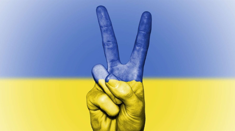 Херсонці можуть отримати міжнародну допомогу: розповідаємо, як це зробити
