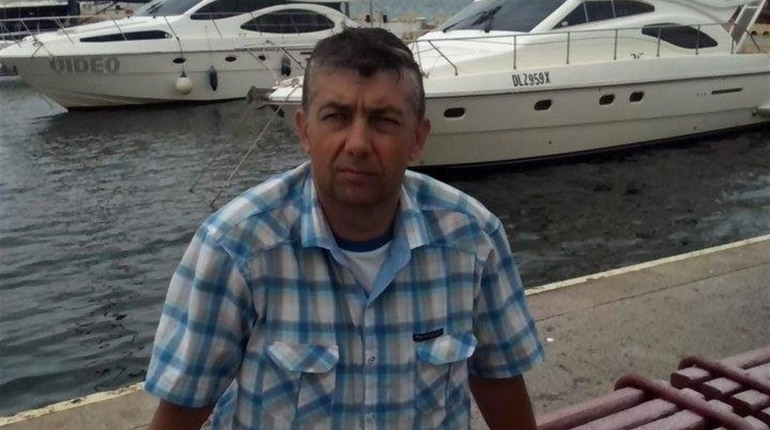 «Сидіть вдома та самі забезпечте собі локдаун». Херсонець розповідає, як вже 23 дні хворіє на COVID