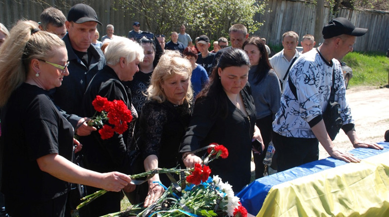 Після місяців невідомості до Шостки на щиті повертається Сергій Компанець