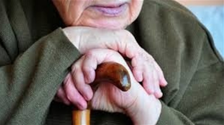 Допоможіть зустрітися: літня жінка з Одеси шукає свою давню подругу і її доньку з Біляївки