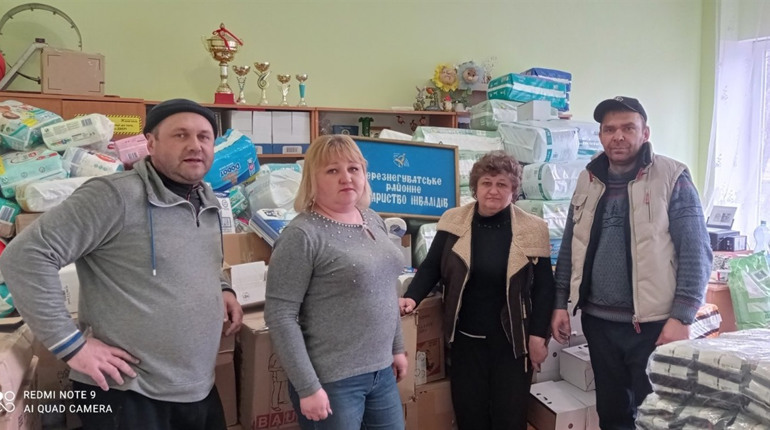 Первомайські волонтери доставили гуманітарний вантаж в Березнегувате