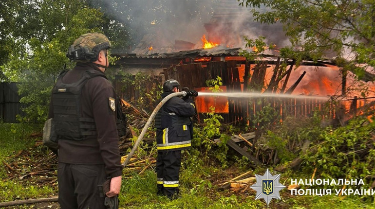 Росіяни атакували Чернігівщину дронами, КАБами та РСЗВ: пошкоджені підприємства та інші об'єкти