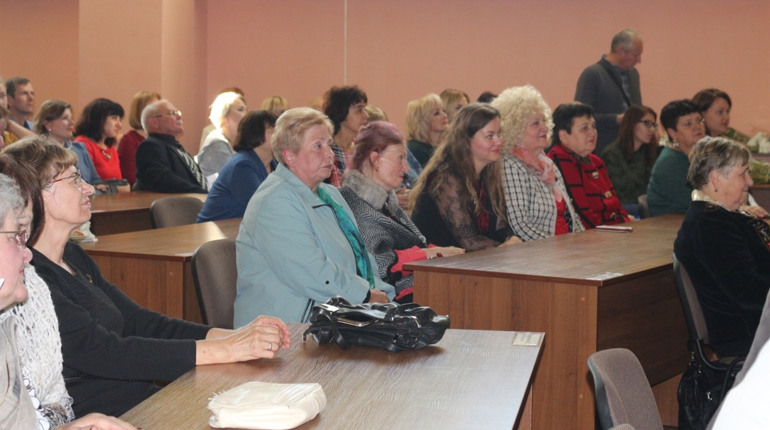 Вітання, премії та подяки: у Старокостянтинові відзначили День працівника освіти