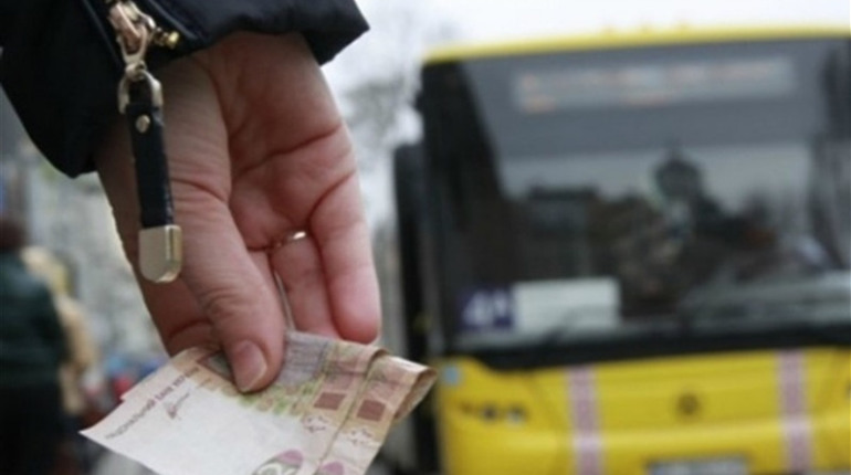 Нова ціна на квиток в міських автобусах: на засіданні виконкому підвищили тариф