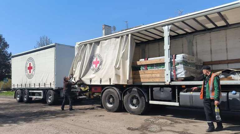 З посиленням обстрілів, підтримка партнерів стає ще більш необхідною