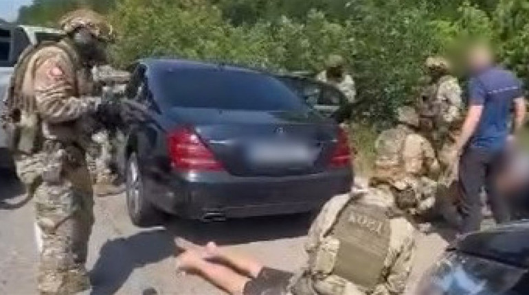 Шахраї видавали себе за перевізників і вкрали агропродукцію на мільйони гривень: їх затримали