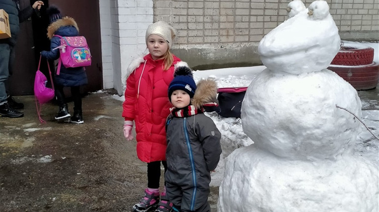 На день снігу ми зібрали фото херсонських сніговиків. Дивіться топ 10 нашої редакції