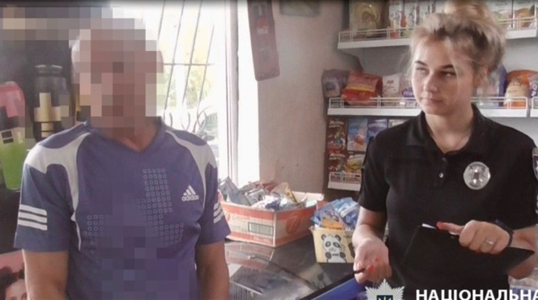 У Великому Дальнику у магазині чоловік вдарив в шию заточкою з лезом іншого відвідувача