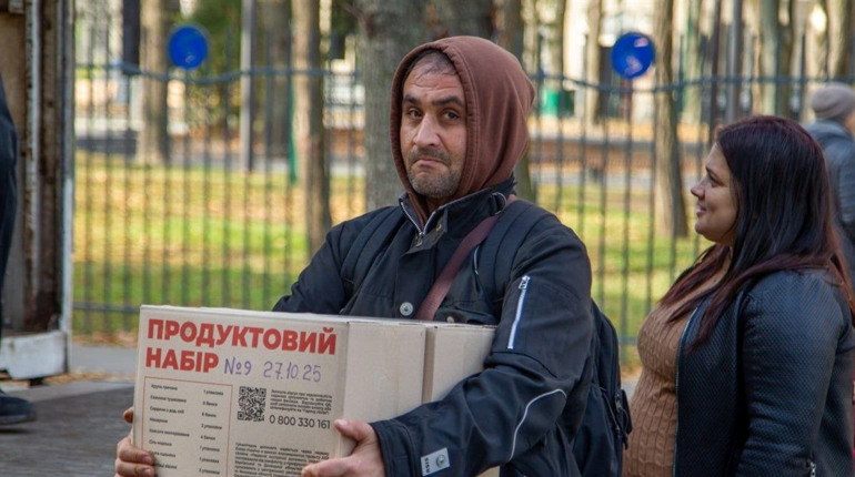 Підтримка купʼянчан у Харкові: допомога від "Елеос-Україна" та Комітету Червоного Хреста