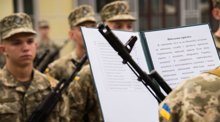 Весняний призов 2021: кого і коли призвуть до армії