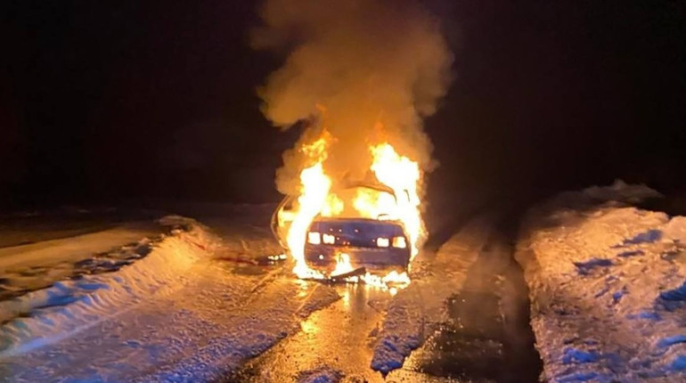 Хроніка війни: ворожі дрони б’ють по цивільних авто. На Білопільщині – двоє загиблих