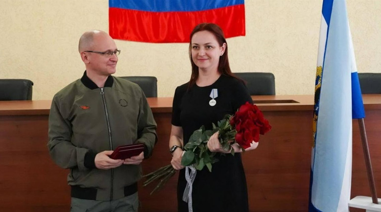 Жительці Нової Каховки повідомлено про підозру в колабораційній діяльності