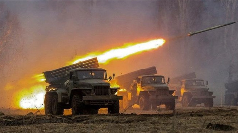 Система залпового вогню "Град": могутній і ефективний засіб артилерійського удару