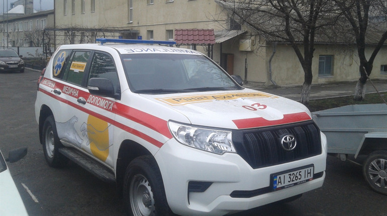 Кременець отримав новий реанімобіль, але його ніде прилаштувати