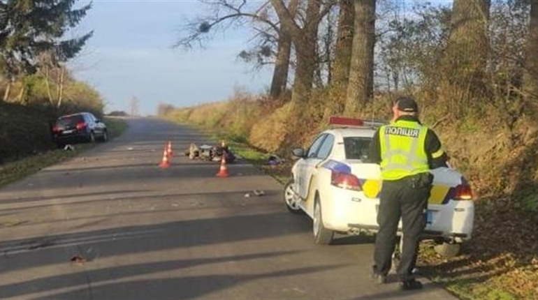 Мешканець Червоноградського району скоїв ДТП. Внаслідок аварії травмовані двоє осіб
