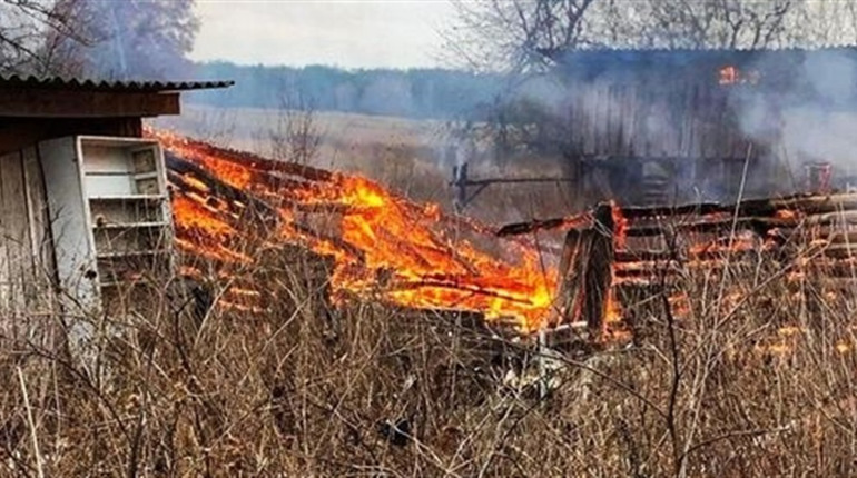 На Чернігівщині 17 листопада сталося сім пожеж: дві є наслідками ворожих обстрілів