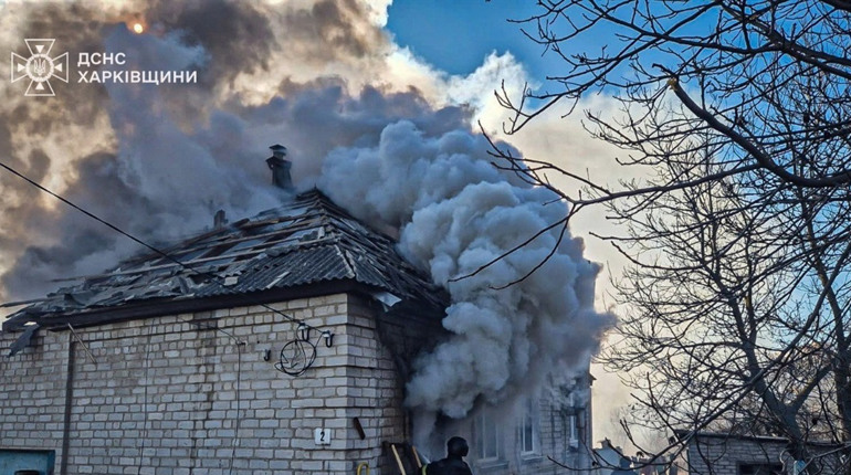 Артобстріл російських військових спричинив пожежу в Куп’янську