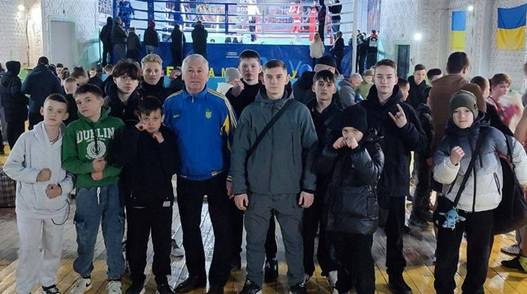 Команда ДЮСШ із Первомайська повернулась із нагородами з всеукраїнського турніру з боксу