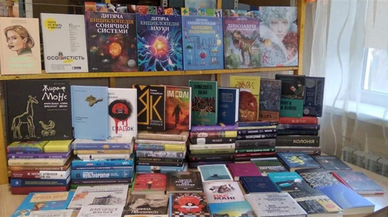 Бібліотеки Великобурлуцької громади поповнили свої фонди новими книгами