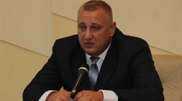 Калинівчанина звільнено з посади голови райдержадміністрації