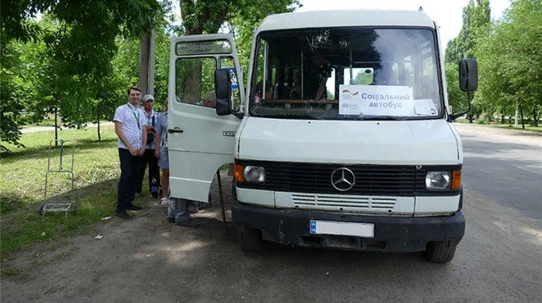 У Мар'їнському районі курсує кілька безкоштовних соціальних автобусів 
